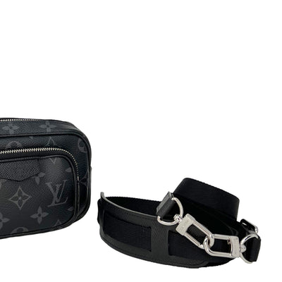 LV Outdoor Umhängetasche in Monogram Eclipse